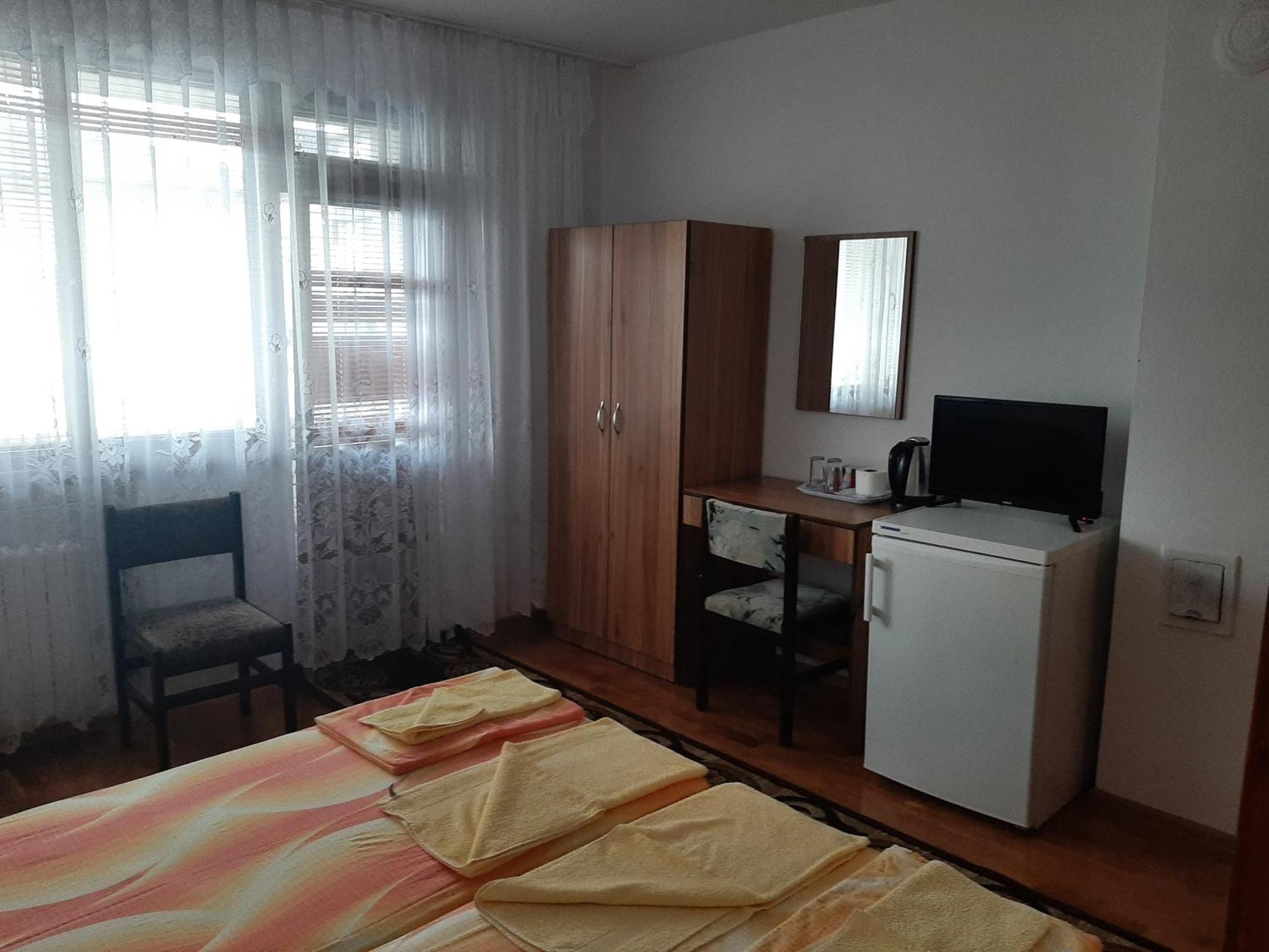 Къща За Гости Петрови Primorsko Kamer foto