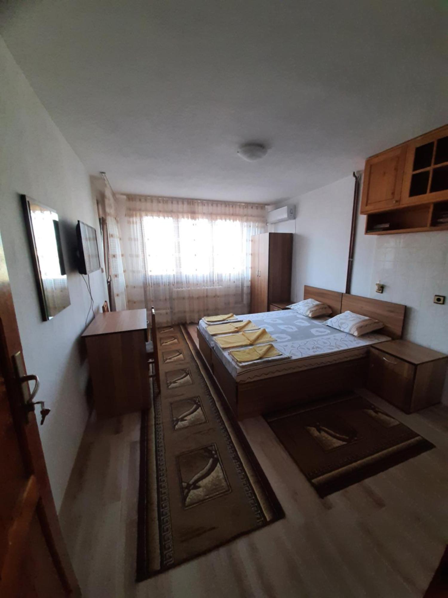 Къща За Гости Петрови Primorsko Kamer foto